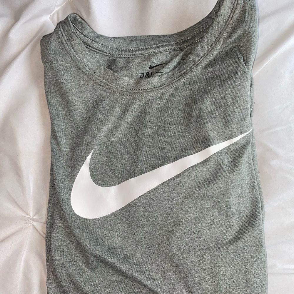 Nike Dri-Fit Women’s Athletic Shirt size L